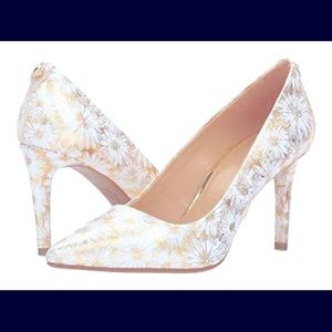 Michael Kors Pumps